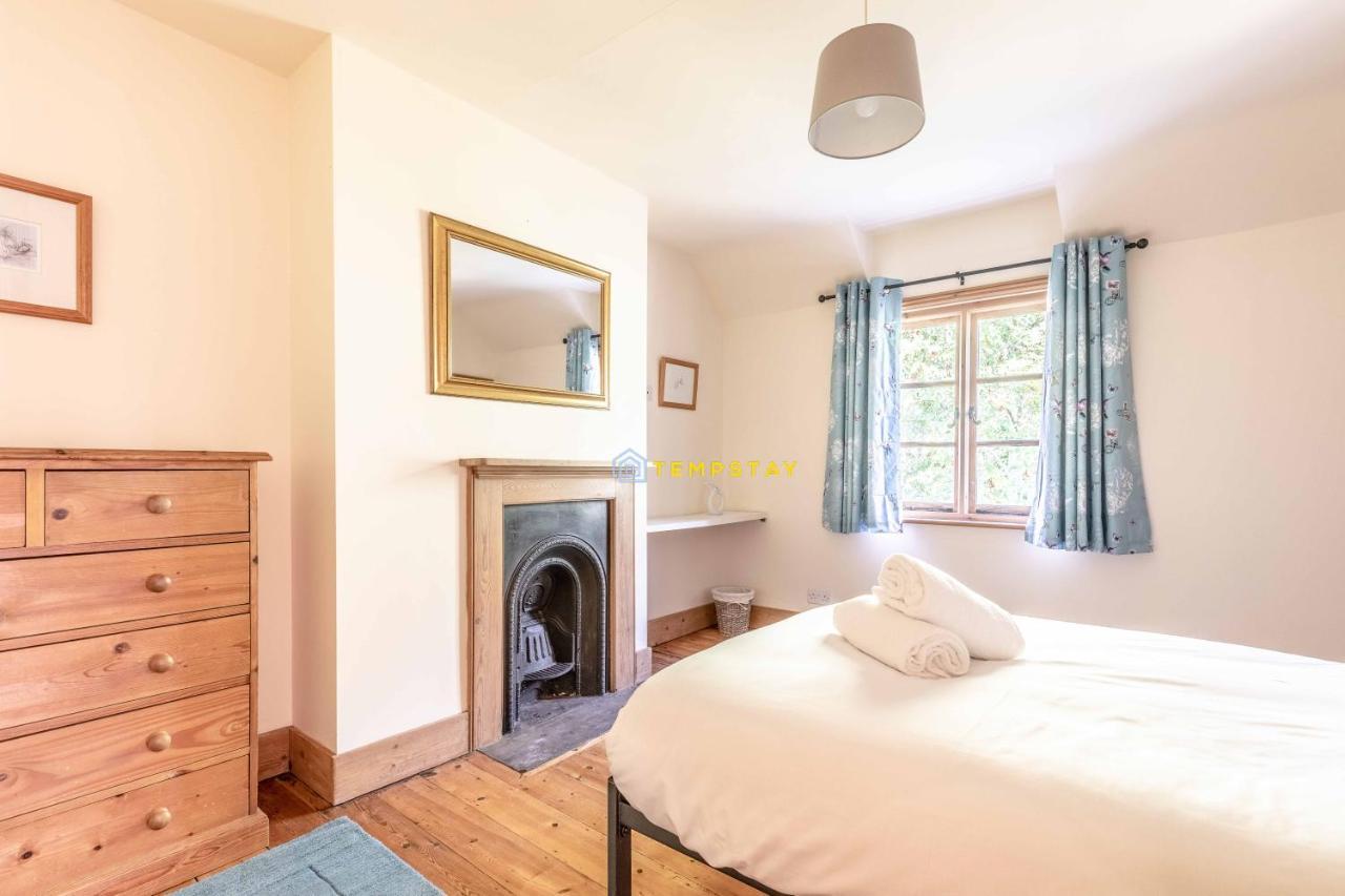 Chestnut Cottage - Stunning Countryside Views! Parking, 4 Bed, 3 Bathrooms White Waltham Ngoại thất bức ảnh